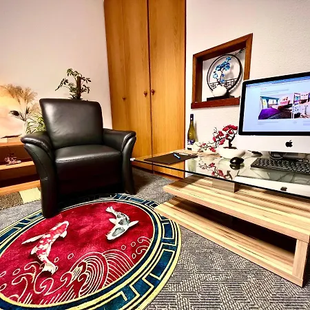 Stylish, Cozy & Quiet With One And Half In District 1 * Düsseldorf