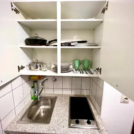 Stylish, Cozy & Quiet With One And Half In District 1 Apartmán