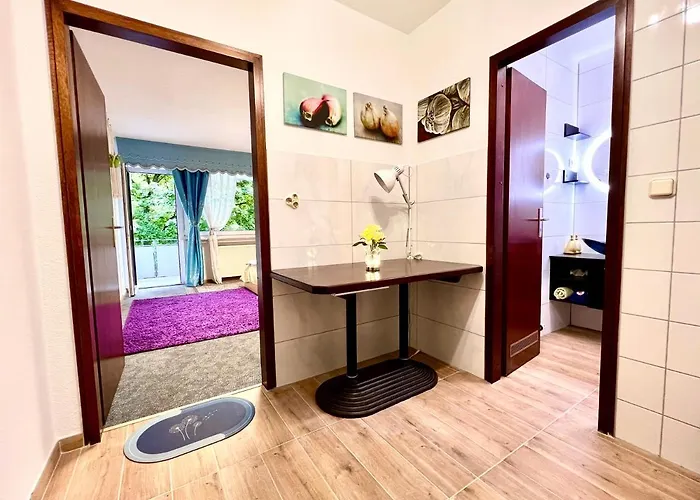 Stylish, Cozy & Quiet With One And Half In District 1 Apartmán Düsseldorf