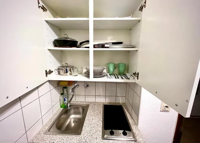 Stylish, Cozy & Quiet With One And Half In District 1 Apartmán