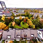 Apartman Stylish, Cozy & Quiet With One And Half In District 1 Düsseldorf