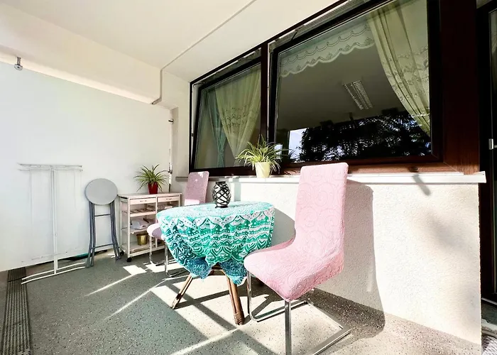 Stylish, Cozy & Quiet With One And Half In District 1 Апартаменты Дюссельдорф