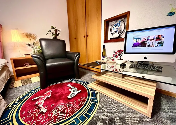 Stylish, Cozy & Quiet With One And Half In District 1 * Дюссельдорф