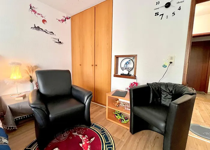 Stylish, Cozy & Quiet With One And Half In District 1 Apartment *