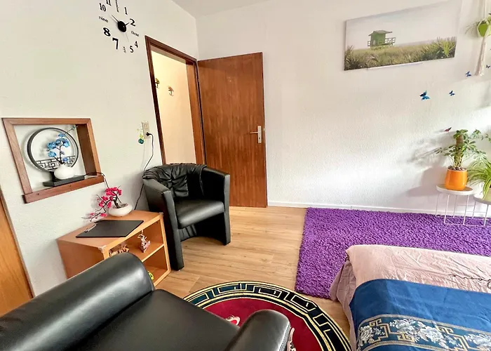 Stylish, Cozy & Quiet With One And Half In District 1 Dusseldorf