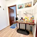 Stylish, Cozy & Quiet With One And Half In District 1 Apartamento Düsseldorf
